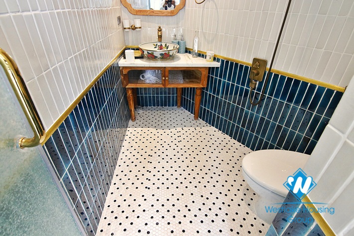 Beautiful 2 bedroom serviced apartment for rent in Hoan Kiem, Hanoi